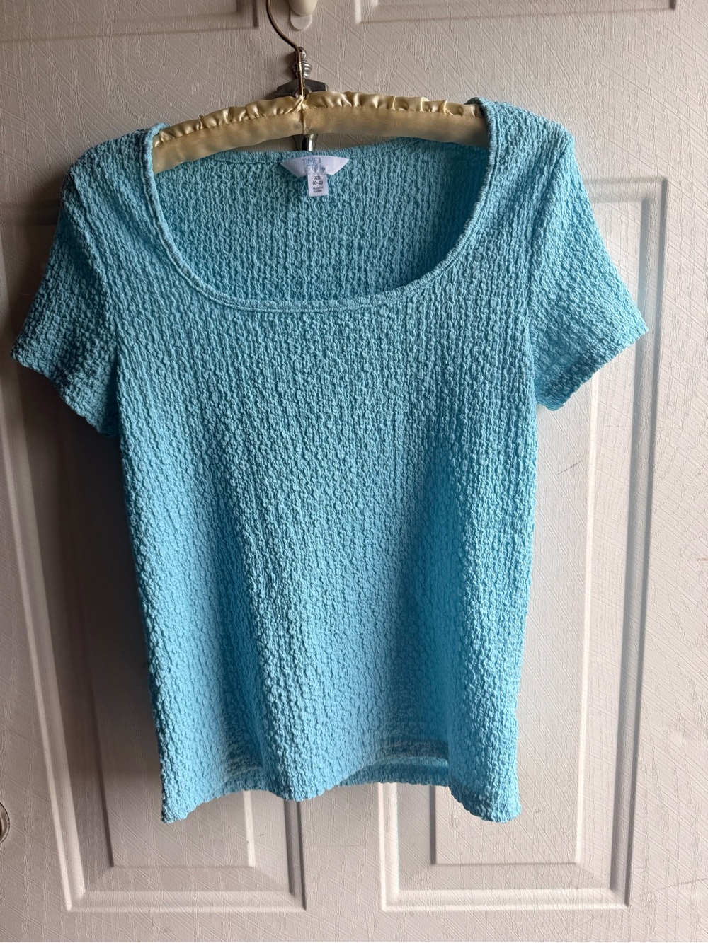 Time and Tru Textured Scoop Neck Short Sleeve Top - Aqua Blue